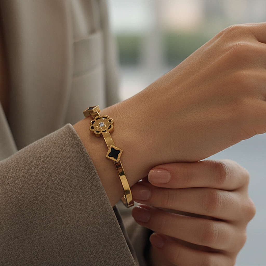 Noir Blossom Bracelet