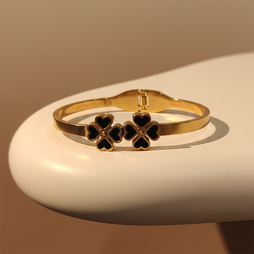 Multi-Clover Bracelet